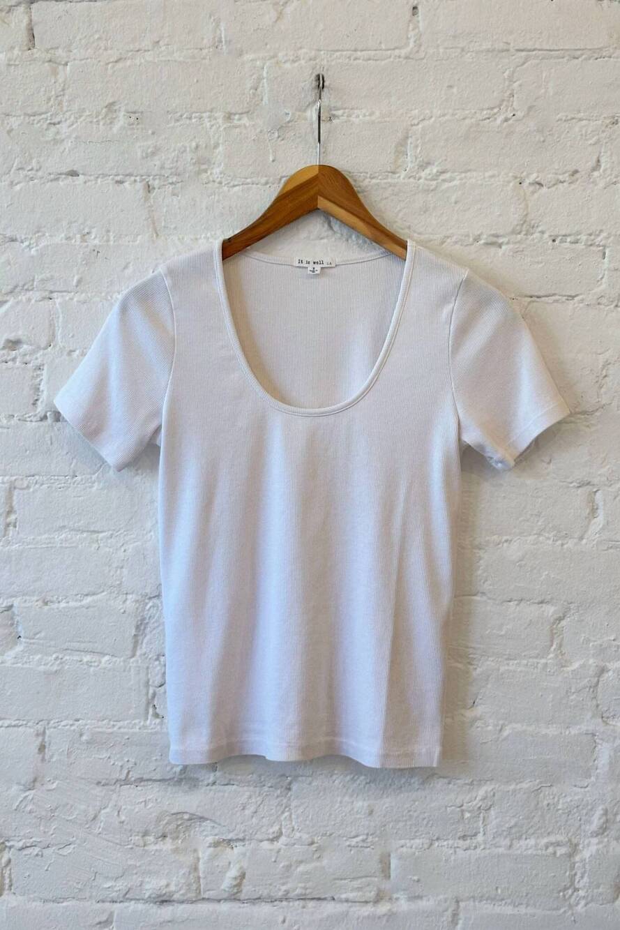 NEW IT IS WELL L.A. women's short sleeve rib top in salt